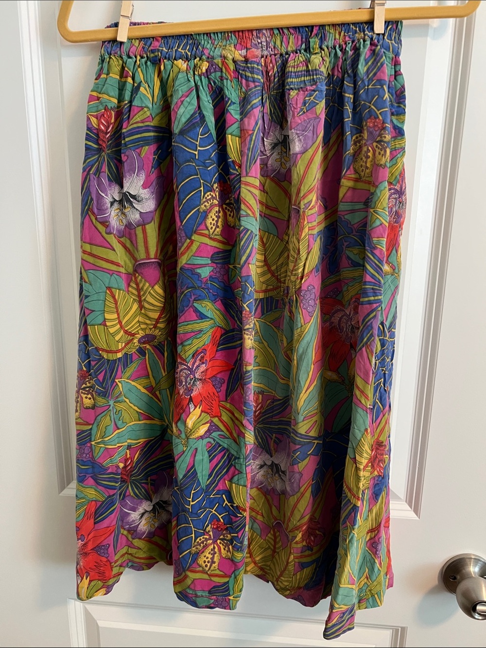 Restless Clothing Women’s Small Tropical Floral Button Front Midi Skirt Pockets - Picture 3 of 6